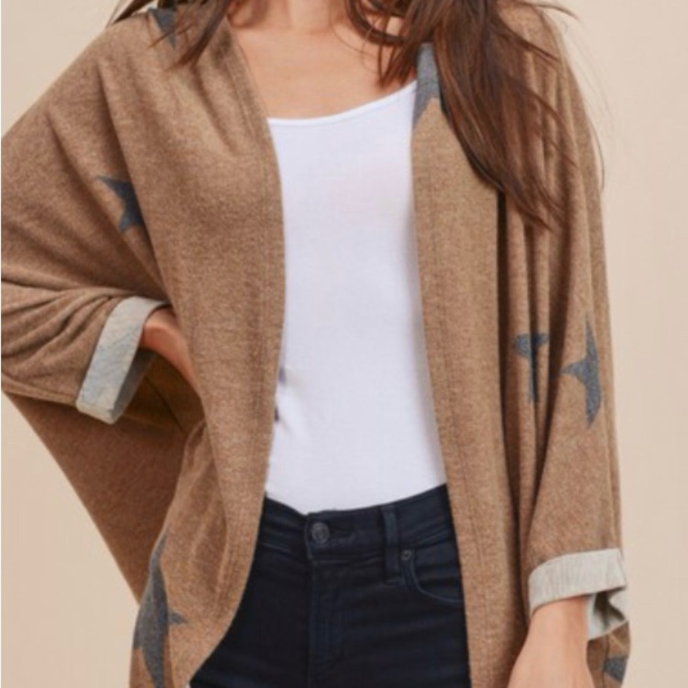 JODIFL Tan and Gray Star Poncho